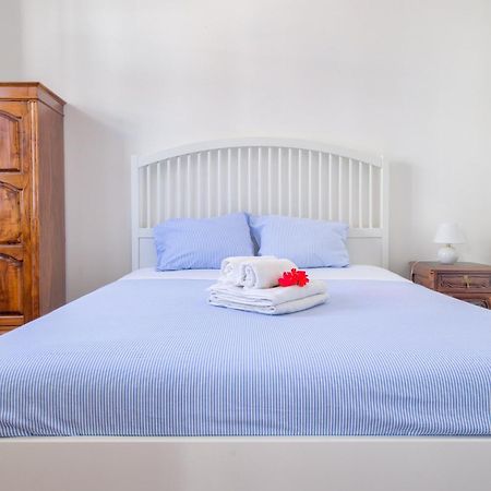 The Beach House Barra Bagian luar foto