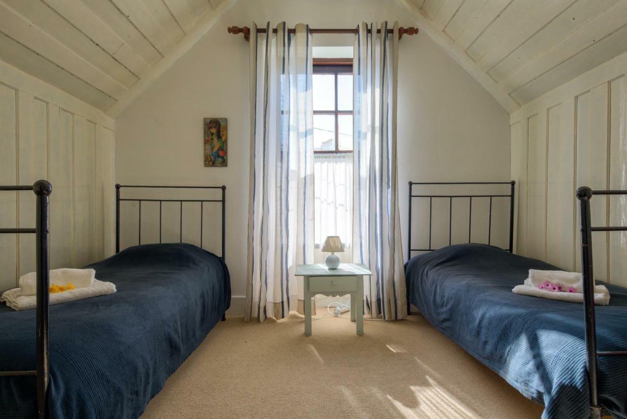 The Beach House Barra Bagian luar foto