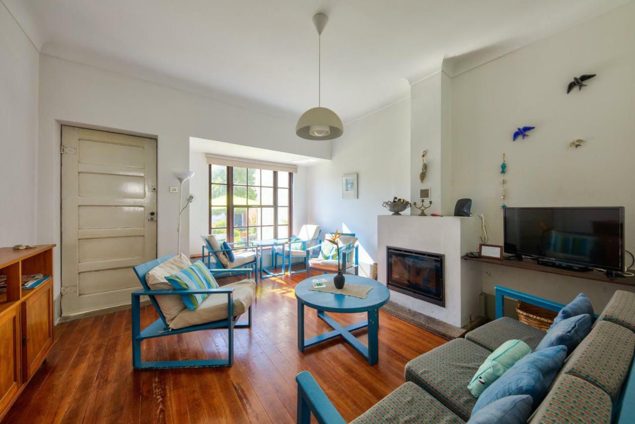 The Beach House Barra Bagian luar foto